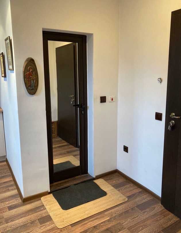 Дава се под наем Едностаен апартамент в Пловдив, Център - 30 кв.м за 225 € - Снимка #5