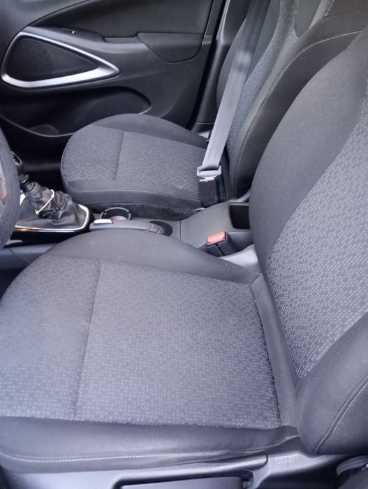 Vând/Schimb  Opel crossland