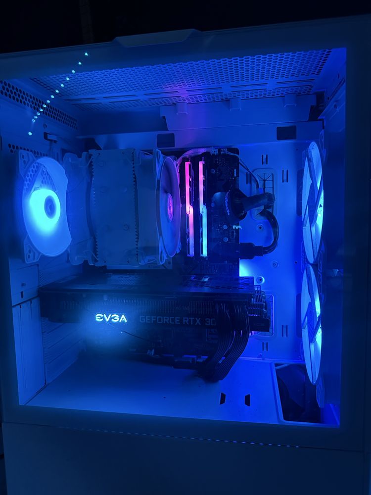 Гейминг Компютър RTX 3070 i5 32Gb