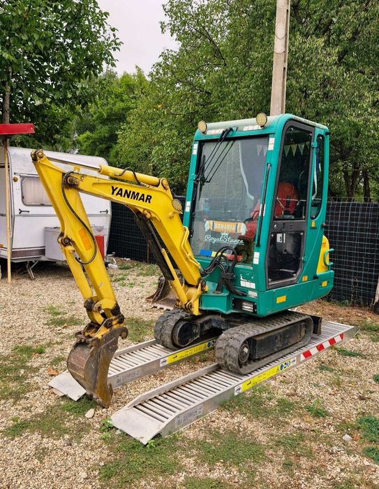 Miniexcavator yanmar 1, 7 t variante