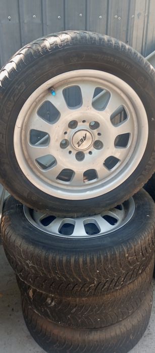 Jante Bmw / 16      5*120 cu anvelope de iarnă