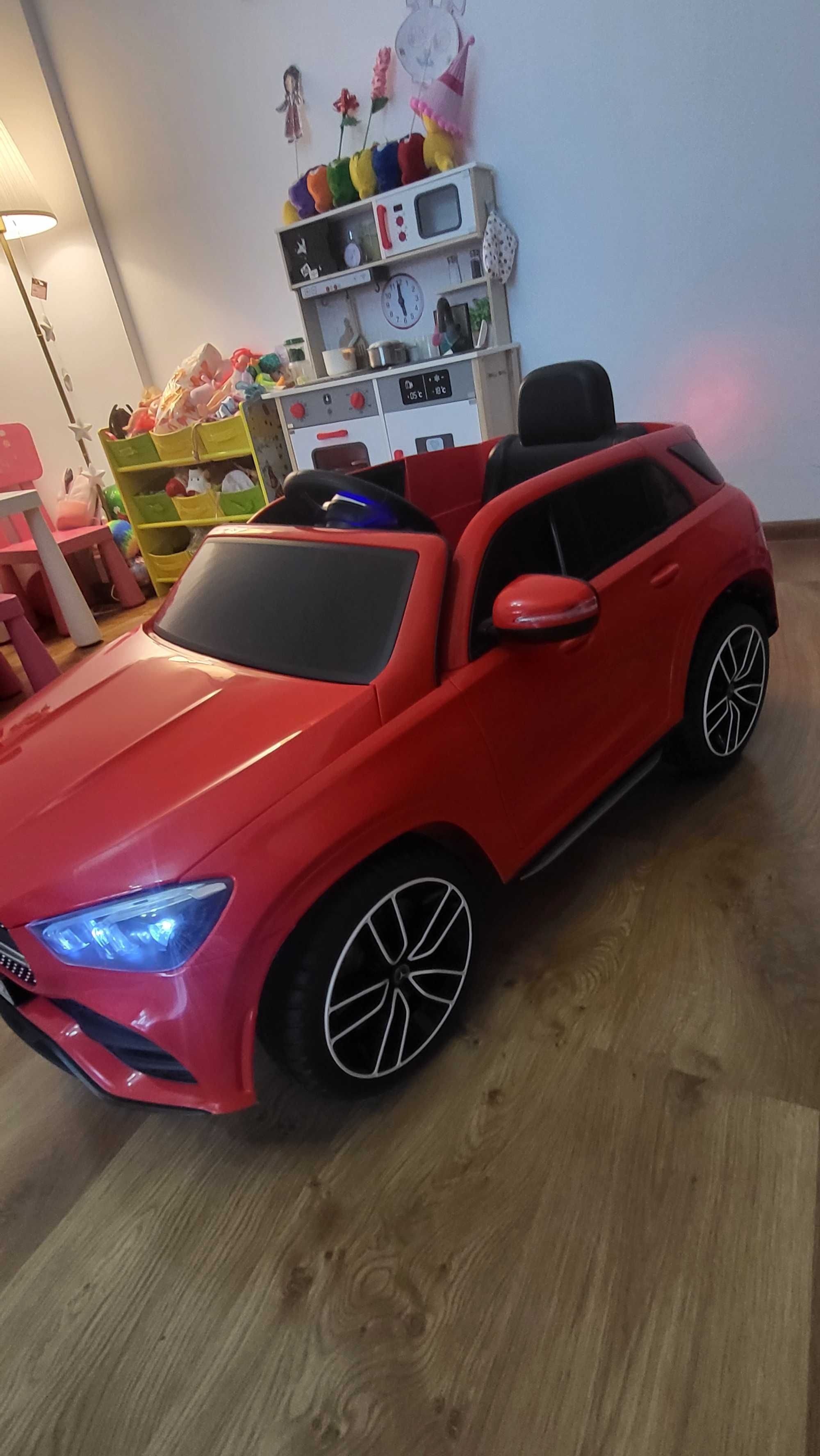 Vand Masinuta electrica cu telecomanda Mercedes GLE450 Red copii