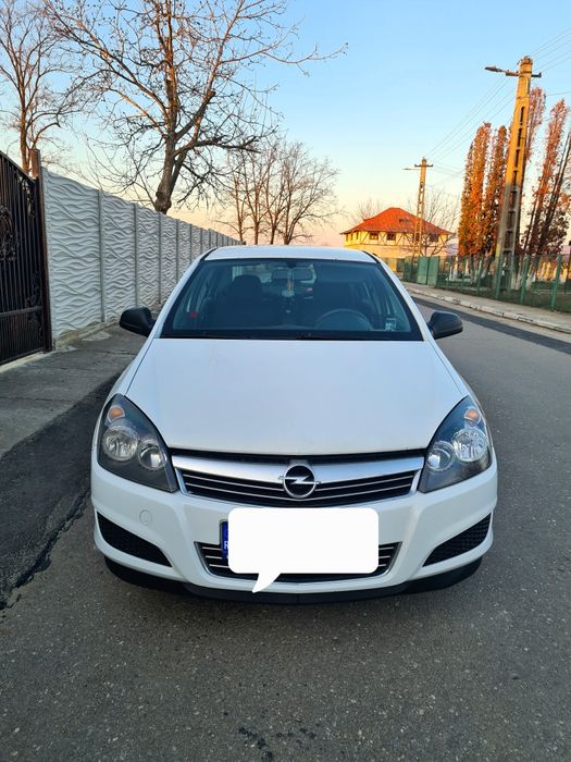 Opel astra h 2013