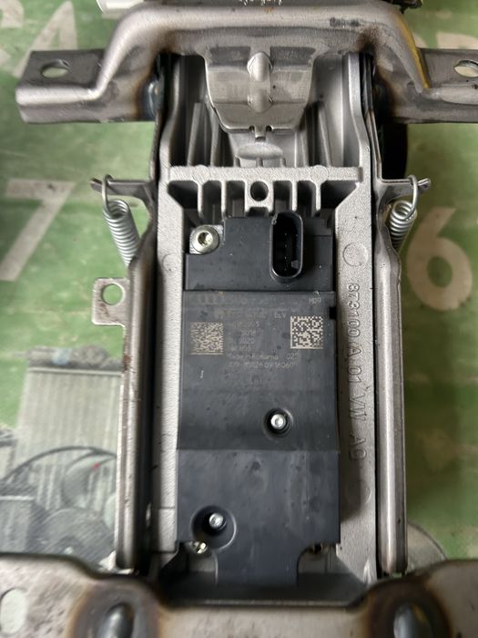 Blocator electric volan Audi Q7 4M 2017