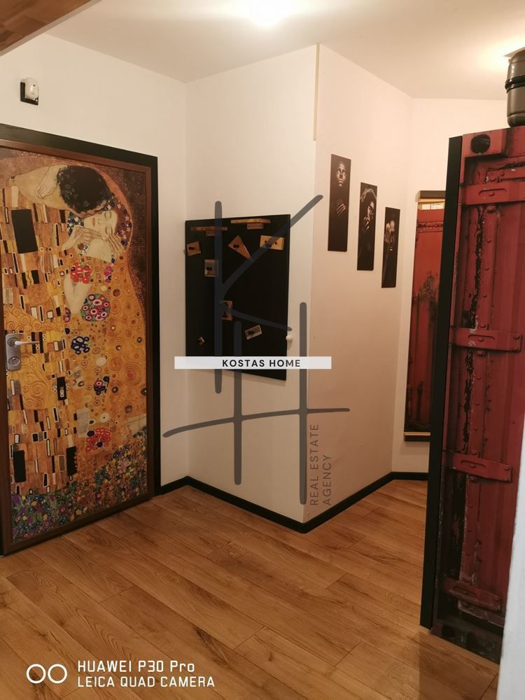 Продава се Тристаен апартамент в Варна, Възраждане 2 - 133 кв.м за 1918 €/кв.м - Снимка #6