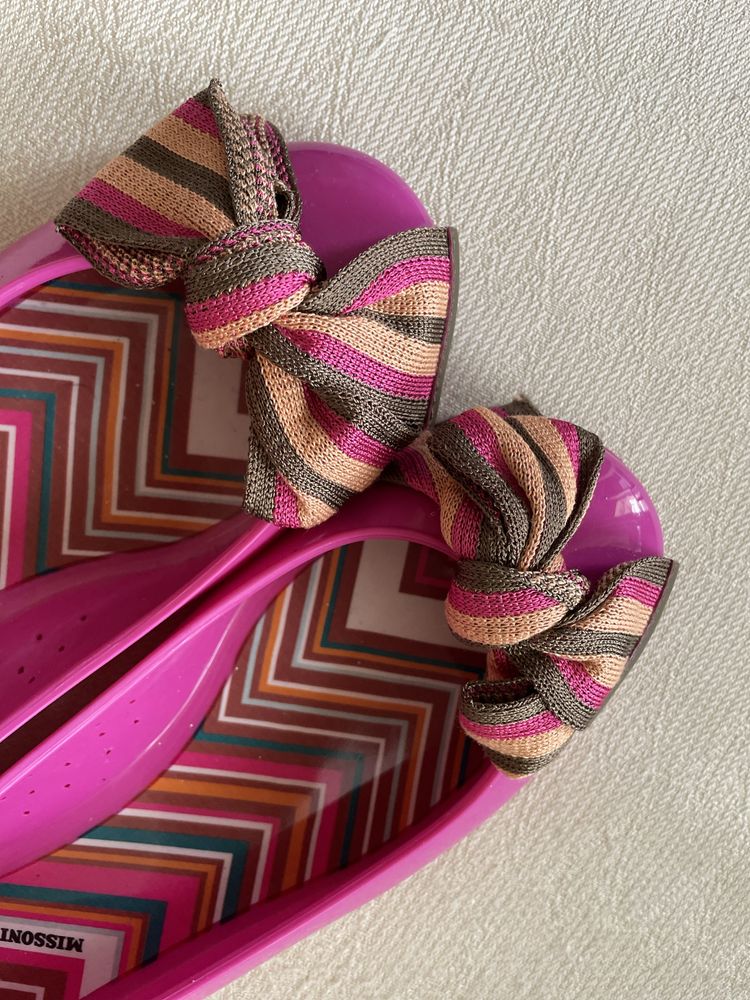 Балерини MISSONI.Обувани 2-3 пъти.Отлично състояние.