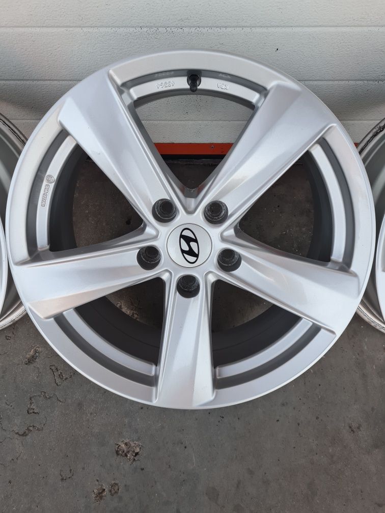 Джанти за HYUNDAI KIA MAZDA TOYOTA NISSAN Dacia R17 5x114.3 ET46 7.5J