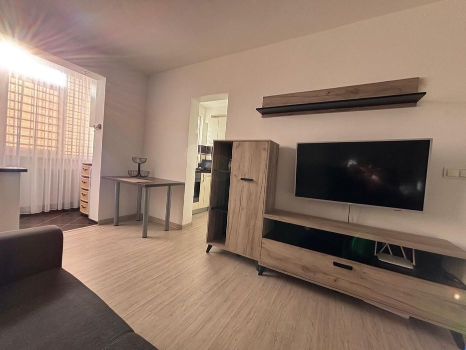 Proprietar  ofer spre inchiriere garsoniera