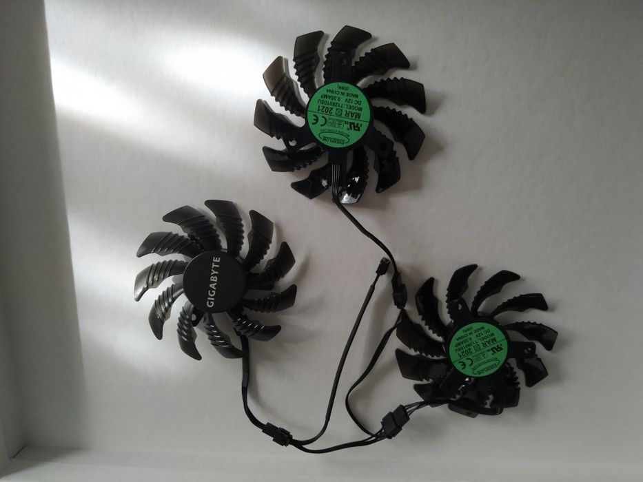 Cooling Fan, Cooler, set ventilator 75mm, Gigabyte, PLD08010S12H 3pini