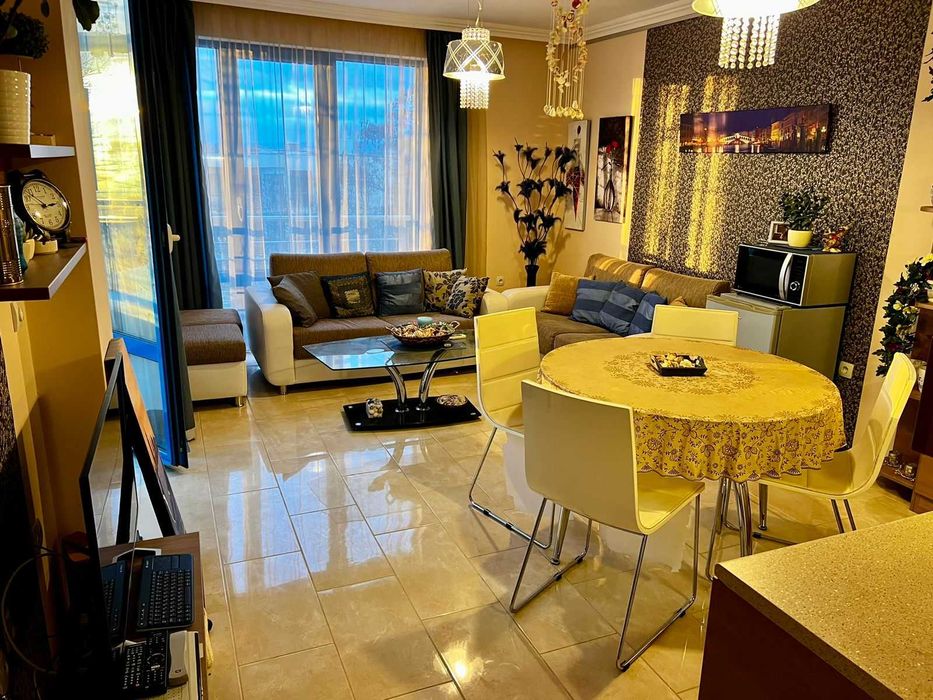 Продава се Двустаен апартамент в к.к. Слънчев бряг - 72 кв.м за 1292 €/кв.м - Снимка #3