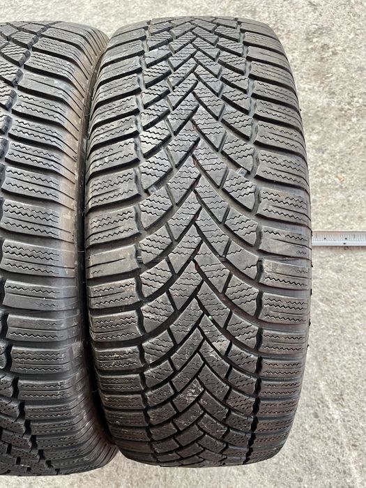 2 броя Зимни Гуми 215/60/16 BRIDGESTONE ДОТ: 2323