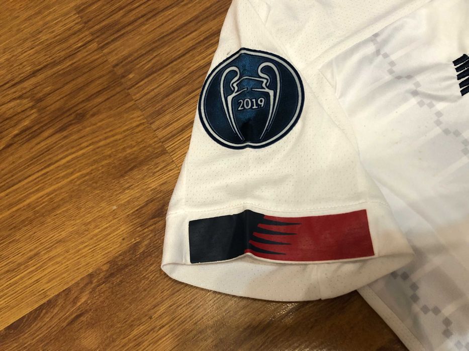 Liverpool футболна тениска 2019-2020 S