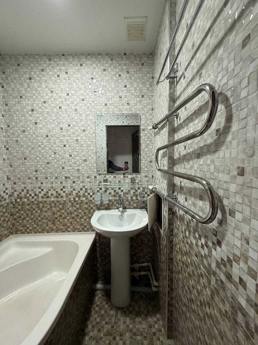 Кара камыш нукус   3/2/4   хороший ремонтом