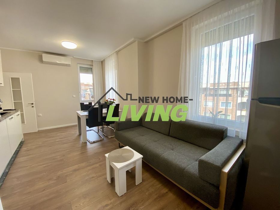 Продава се Двустаен апартамент в Пловдив, Христо Смирненски - 90 кв.м за 2159 €/кв.м - Снимка #1