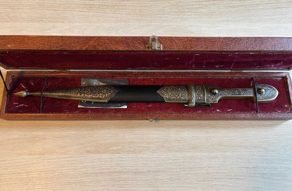 Kindjal caucazian (pumnal, sabie scurta)