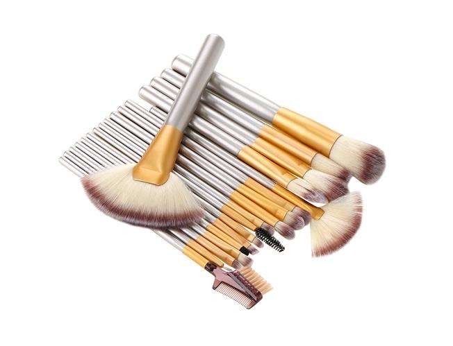 Четки за грим 18 броя