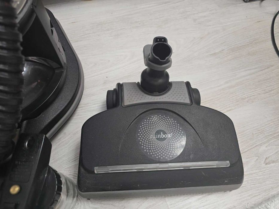 Прахосмукачка Rainbow E2