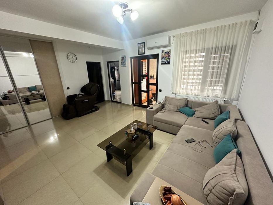 Vand casa la sol Navodari pret negociabil