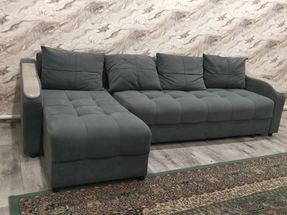 Продам хороший диван