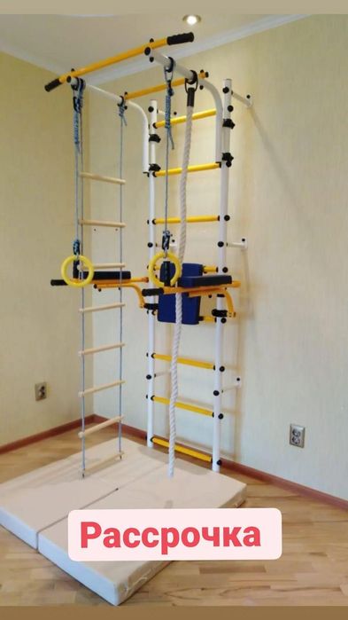 Шведская стенка с откидными брусьями