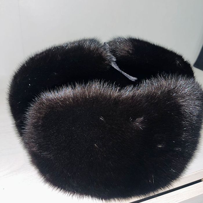 Продам ушанку размер 58,60