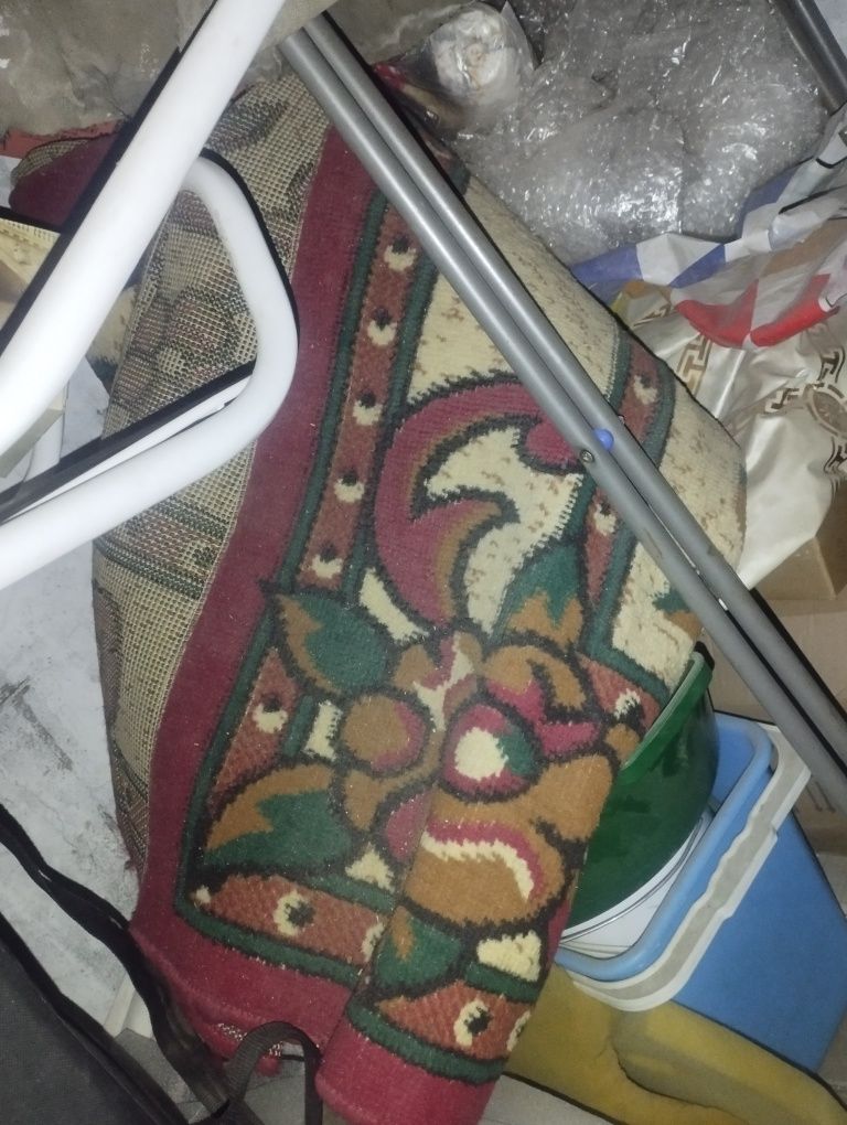 Продам ковёр срочно срочно