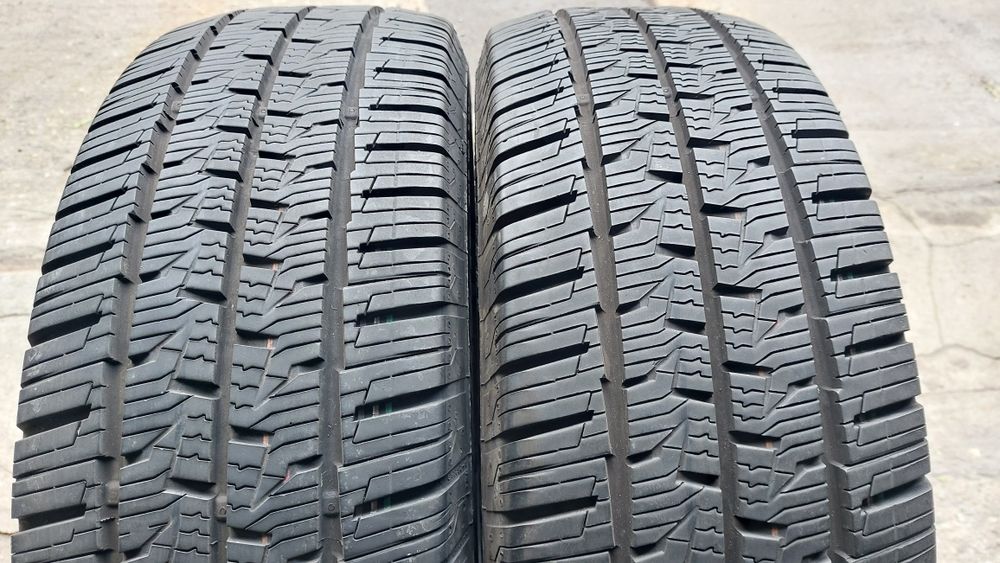 Всесезонни гуми за Бус 215/70/15 C Continental VanContact 2 броя