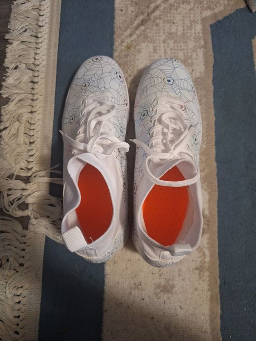 Бутцы .Футболный бутцы