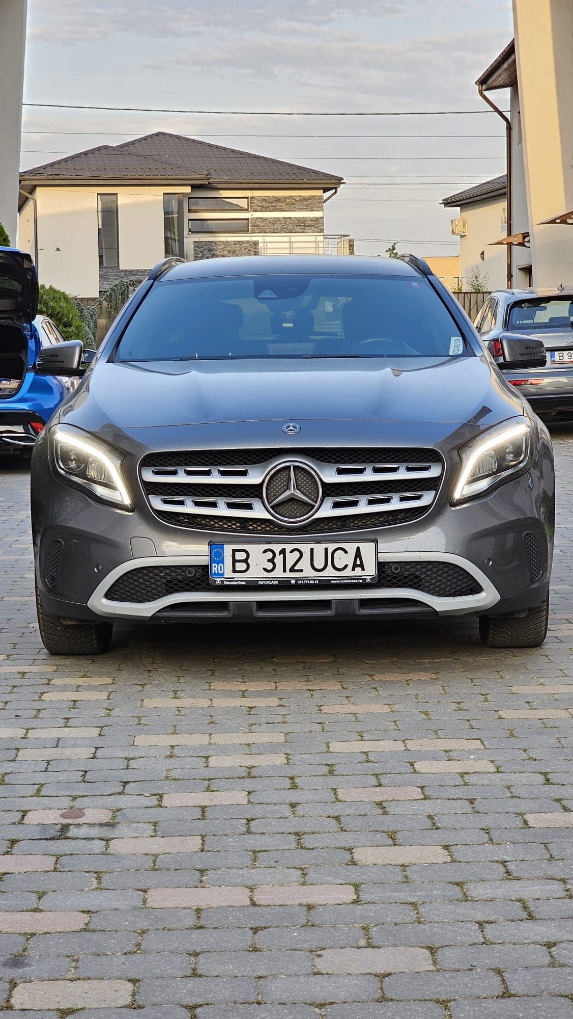 Mercedes-Benz GLA 200d Business - Diesel - Automatic - 136 hp -