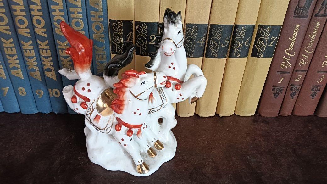 Посуда. Статуэтка винтаж.