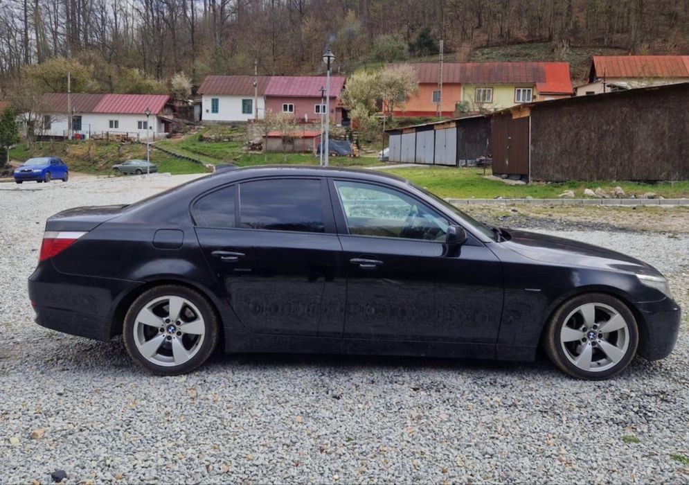 BMW seria 5 e60 model 530