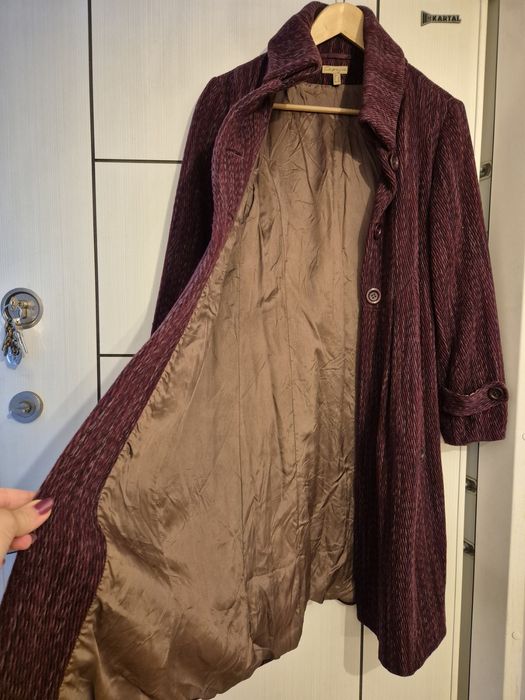 Дамско зимно палто Capasca 100% вълна