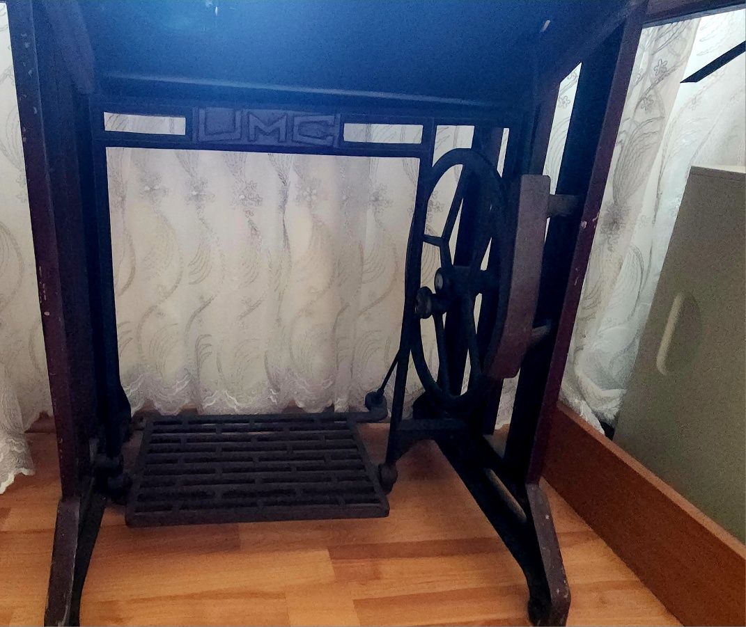 Mașină de Cusut, Casnica Super
