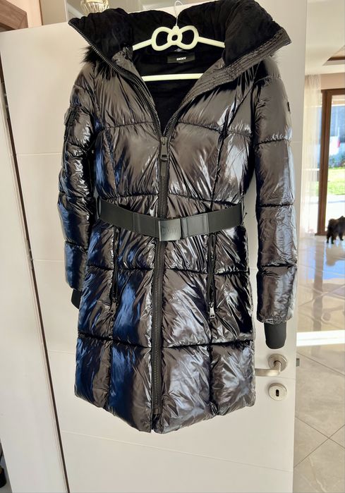 Страхотно топло яке DKNY