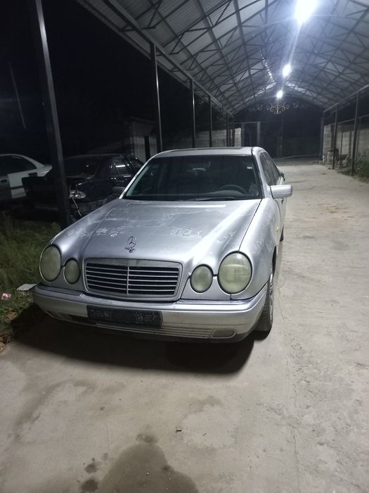 Мерседес 210 по запчастям