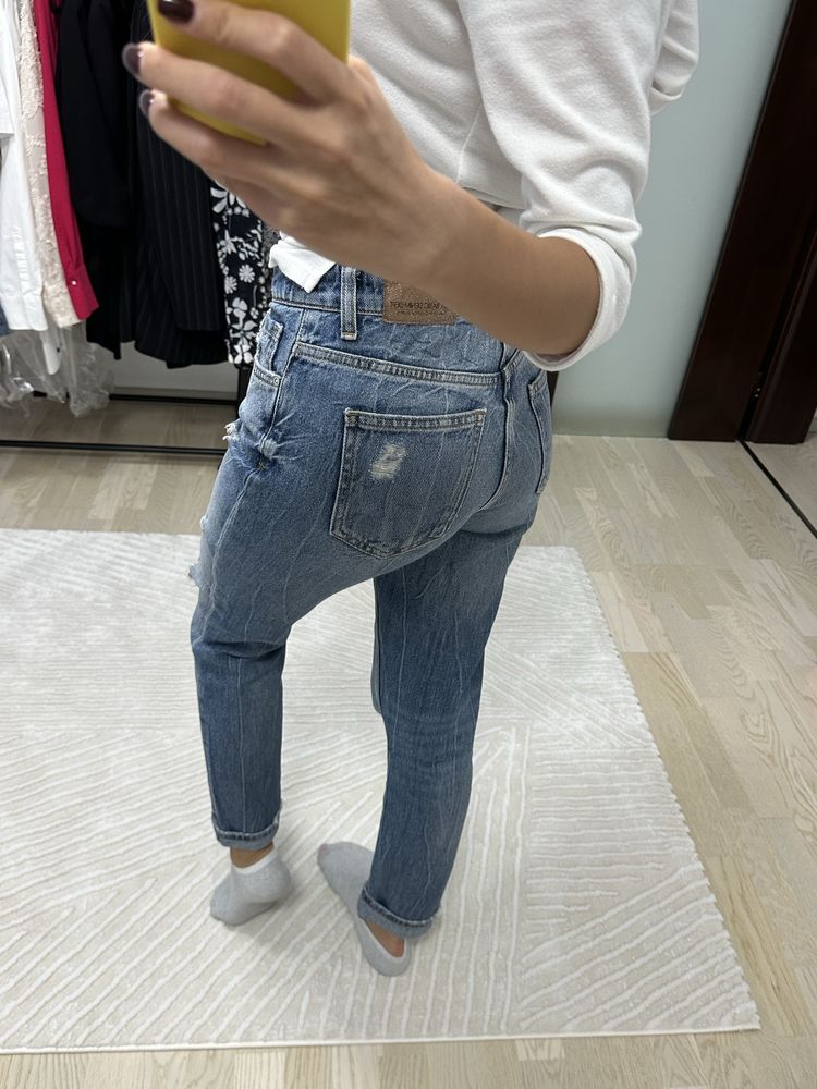 Blugi Zara albastri