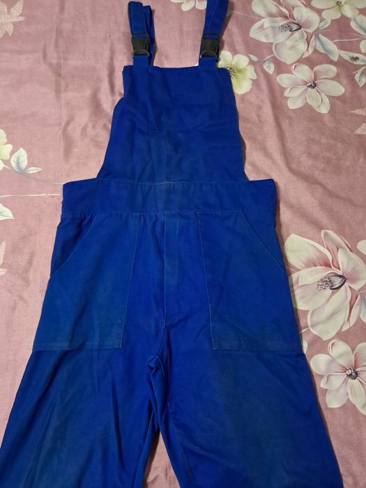 Kombinzon ish uchun  kiyim