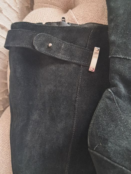 Cizme din piele intoarsa