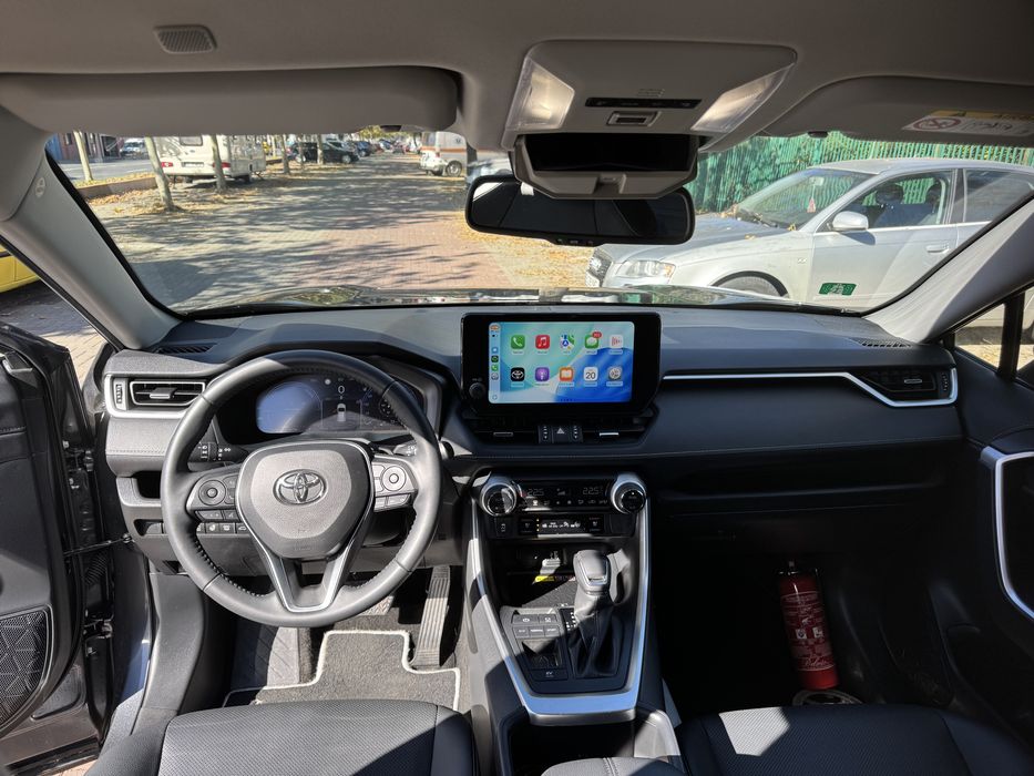Toyota rav 4 premium luxury