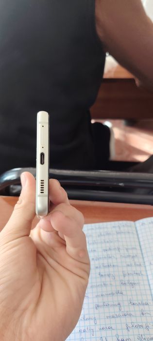 Самсунг с 21 ф е