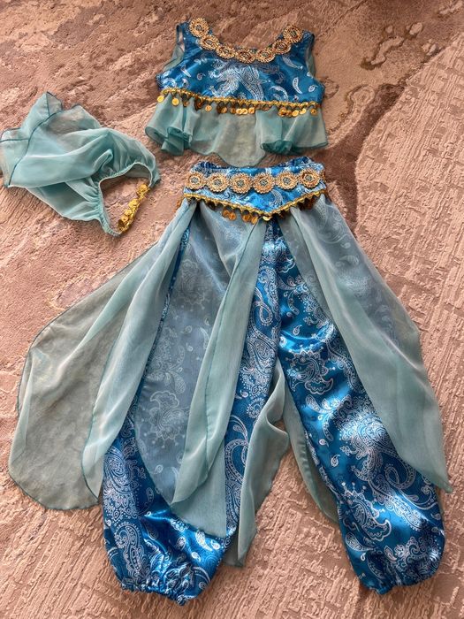 Платья жасмин,вечерние платья . Подходит для нового  года , мероприяти