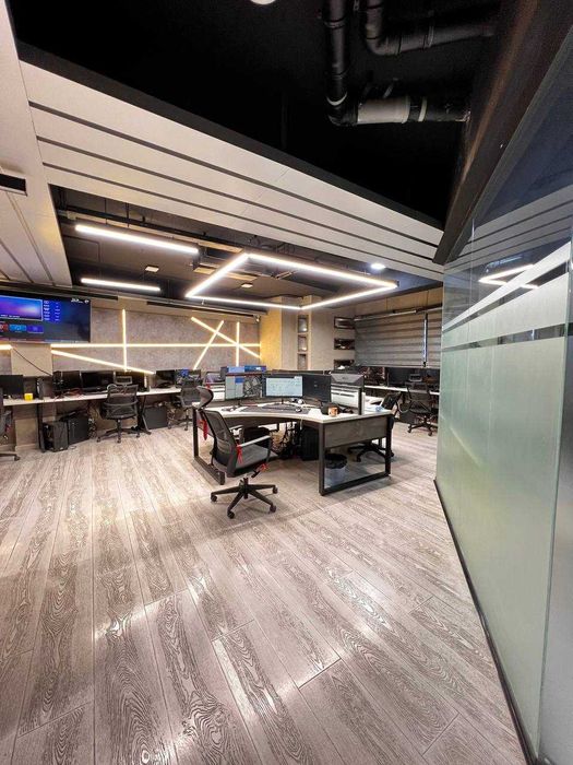 ОФИСНОЕ ЗДАНИЕ
Яккасарайский район, ор-р Ракатбоши
4 уровня + подвал