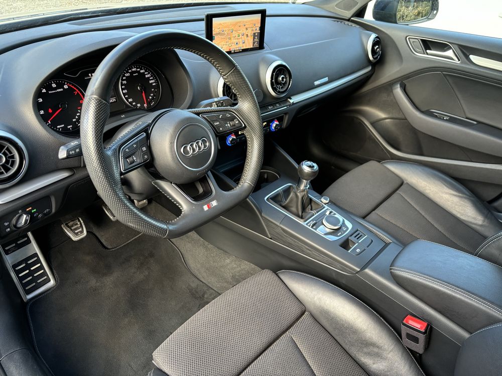 Audi A3 S line 30 TFSI Led