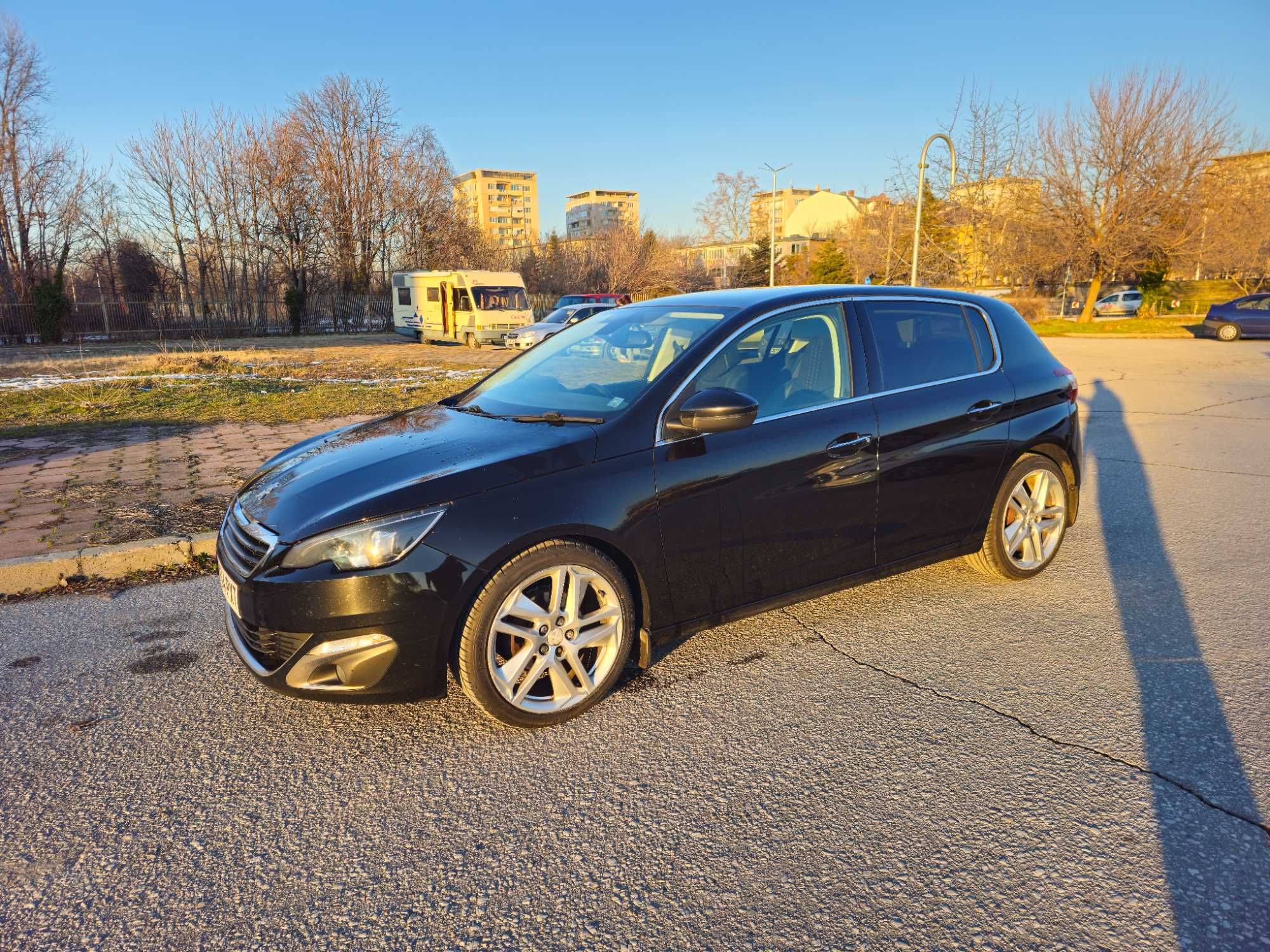 На части Peugeot 308 1,6 hdi 6 скорости Т9 2015 пежо