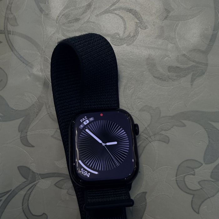 Apple часовник 10 46mm jet black