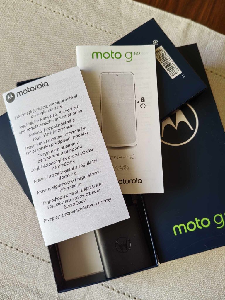 Телефон Motorola g60