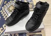 Подростковые кроссовки Nike Air Jordan