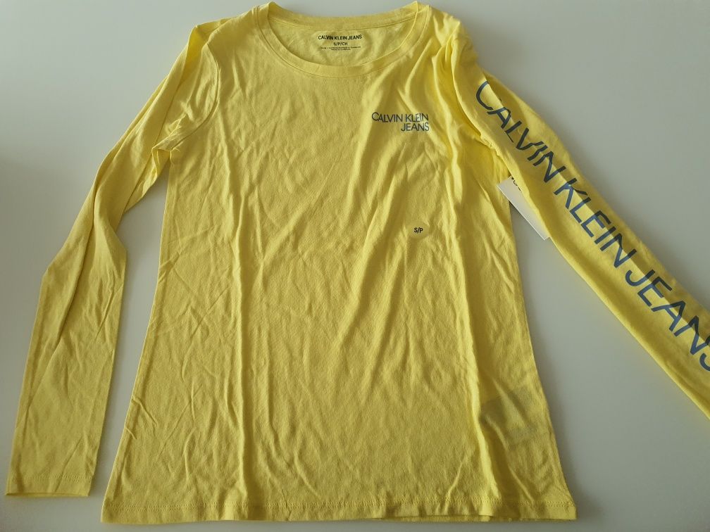 Тениски Calvin Klein - оригинални, нови