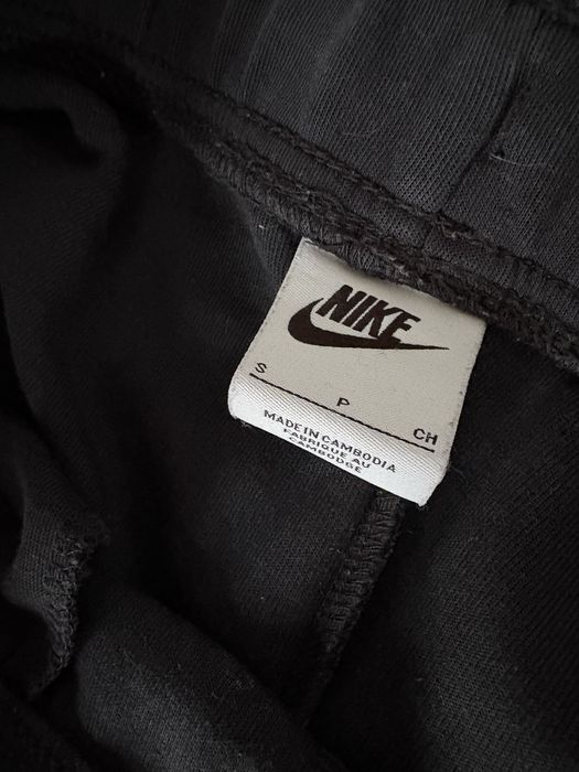 !Nike tech fleece Оригинален! S размер