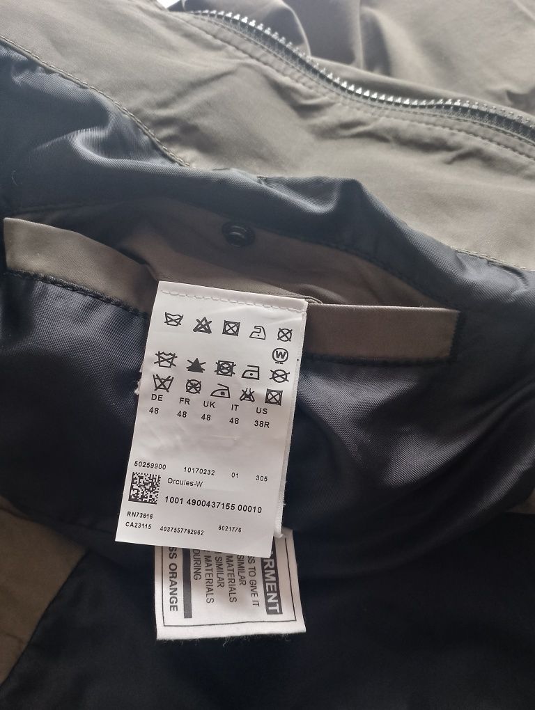 Яке Hugo Boss, размер M